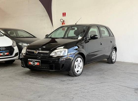 CHEVROLET CORSA 1.4 MPFI PREMIUM 8V FLEX 4P MANUAL CHEVROLET CORSA 1.4 MPFI PREMIUM 8V FLEX 4P MANUAL